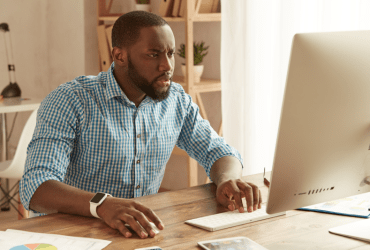 Do I Need an Accountant to Register for PAYE