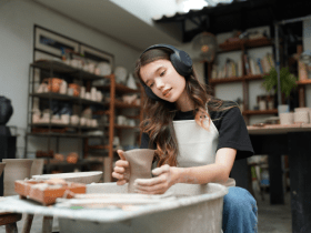 Do I Need to Pay Tax on Money I Make from a Hobby?