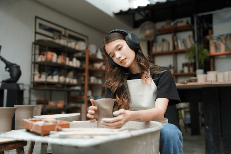 Do I Need to Pay Tax on Money I Make from a Hobby?