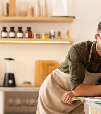 Can Sole Traders Hire Someone Else?