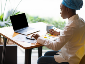What is a sole trader and should I register as one